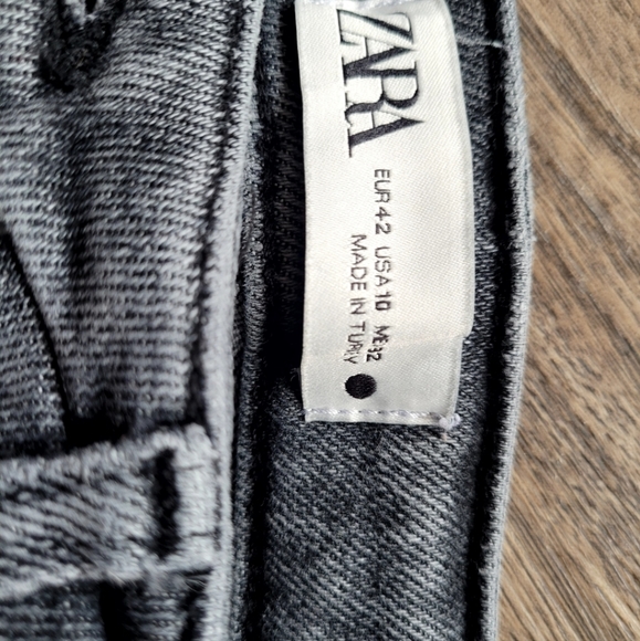 Zara jeans - Picture 2 of 2